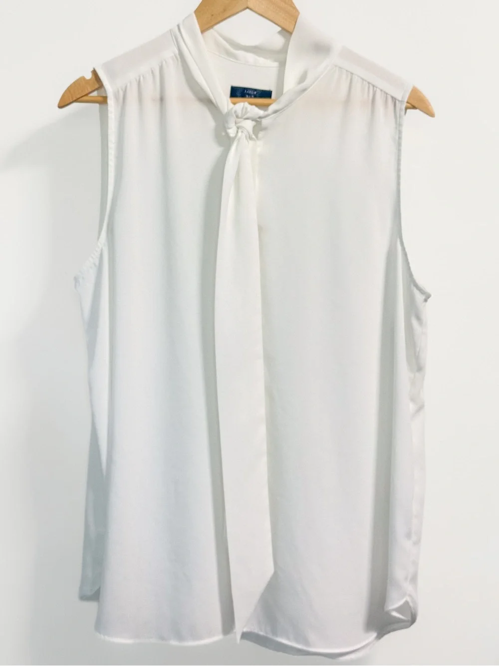 J.Crew 365 White Sleeveless Tie Neck Blouse XL Tall